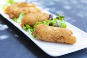 Fischkroketten sind eine Verbindung von Fisch und Gewürzen